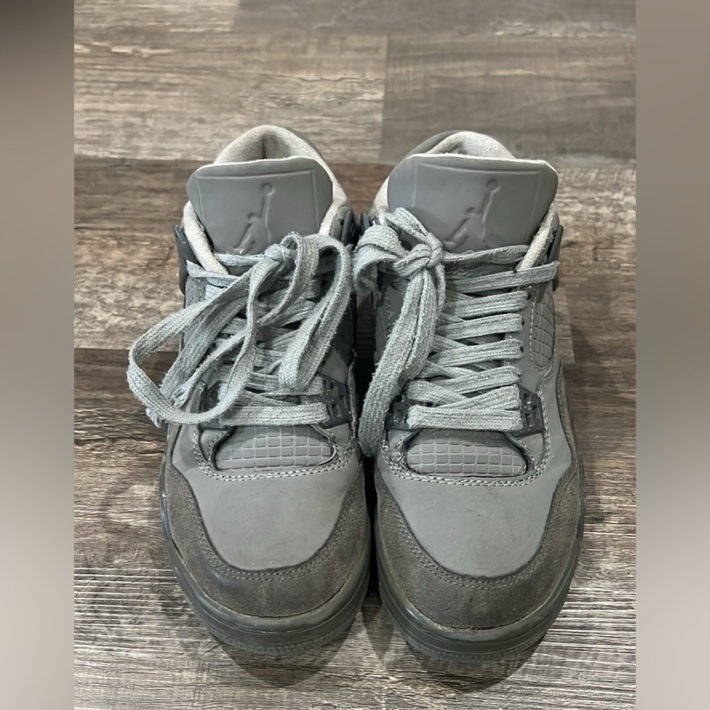 Jordan Kids Grey Basketball Sneakers